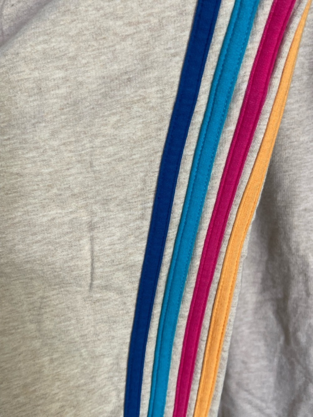 TORRID Everyday Active Fleece Heather Oatmeal Rainbow Stripe Set Sz 00 US 10 M/L - Picture 8 of 11